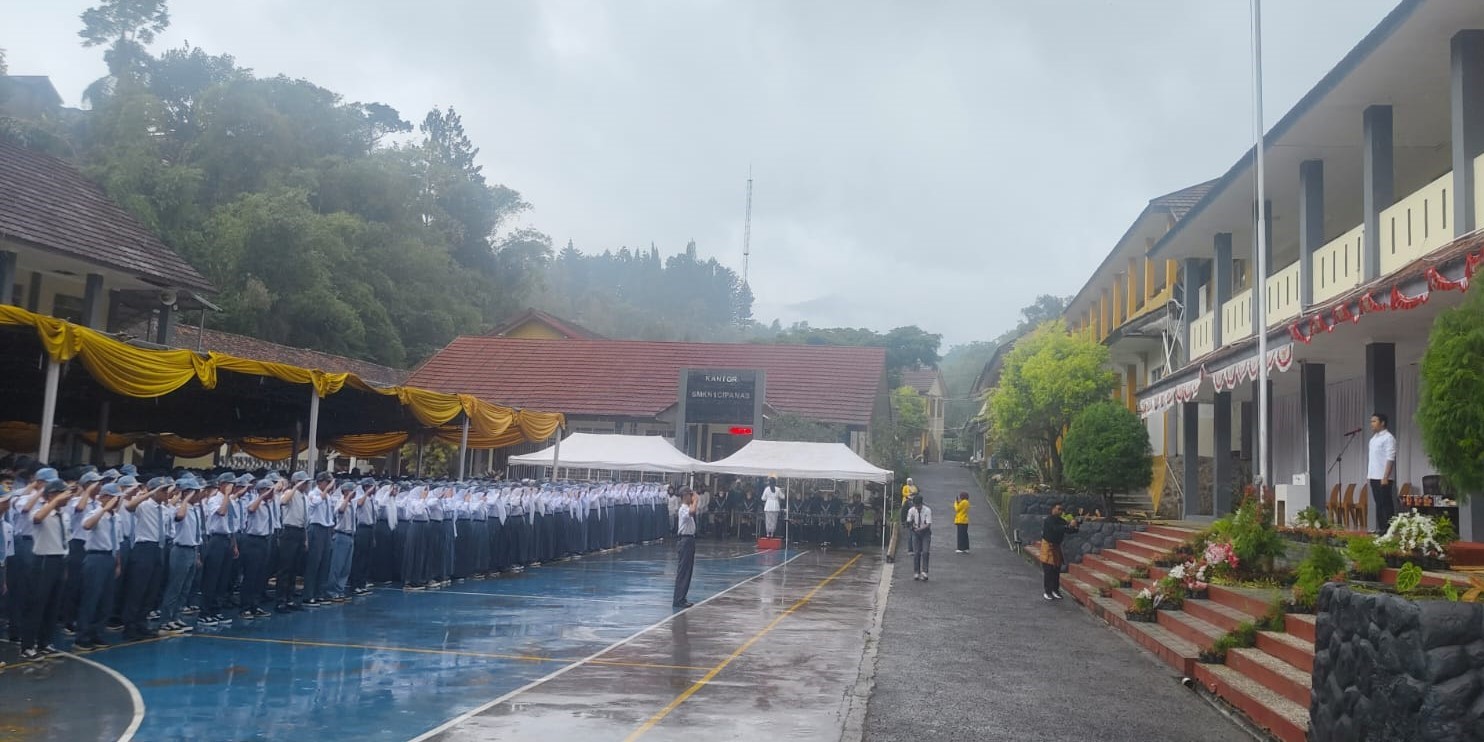 Ratusan Peserta Ikuti Apel Kebangsaan di SMKN 1 Cipanas Cianjur