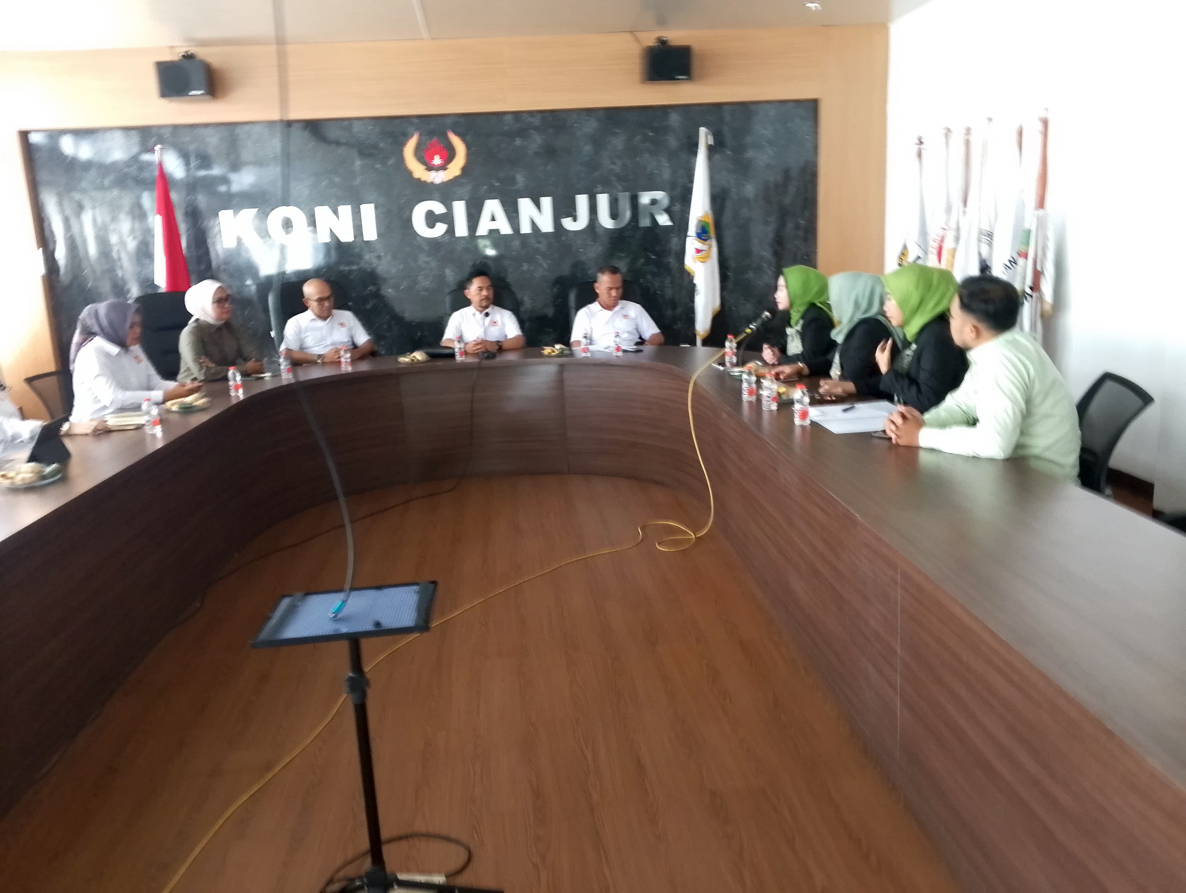 KONI  Cianjur dan RSDH Jajaki Kerjasama Sport Clinic