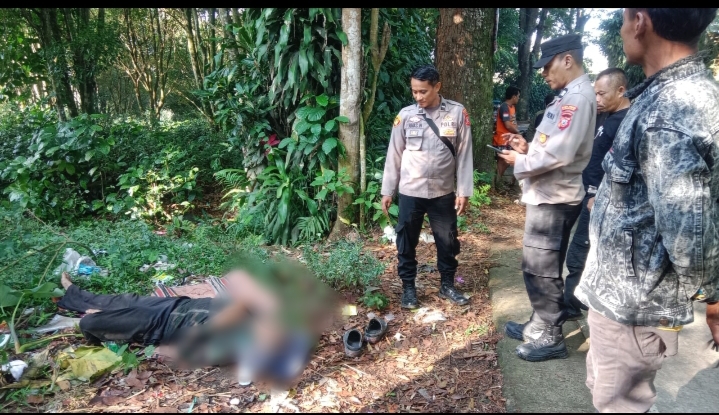 Hilang 10 Hari, Seorang Kakek di Cianjur Ditemukan Tergeletak Lemas di Pinggir Jalan