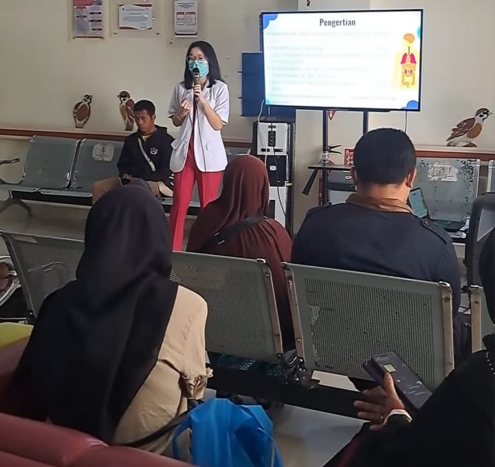 Cegah Hipertensi, Tim Promosi Kesehatan RSUD Cimacan Gelar Penyuluhan 