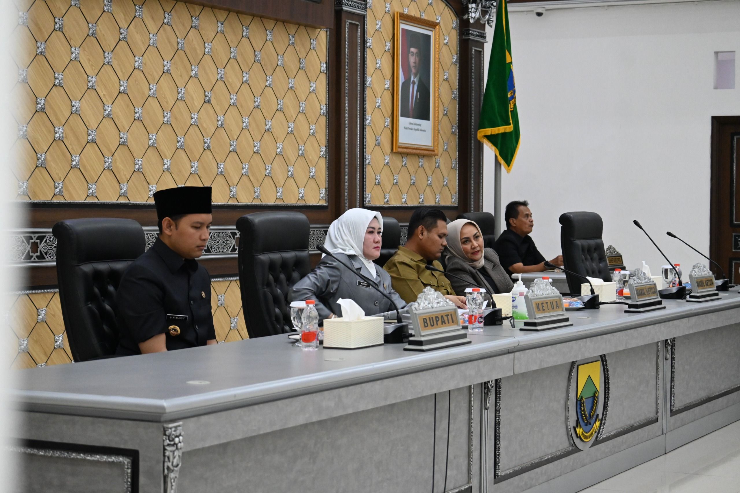 Rapat Paripurna: DPRD Bahas Perubahan Perda Pajak & Retribusi Daerah