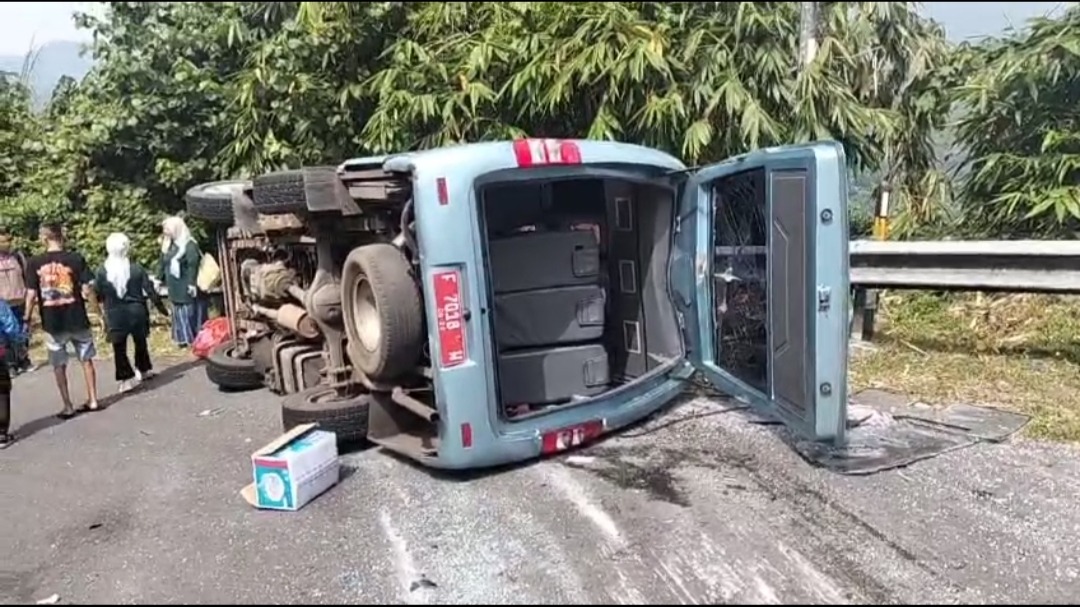 Mobil Rombongan Dekan Unsur Cianjur Kecelakaan di Sukabumi, Berikut Identitas Korban Luka