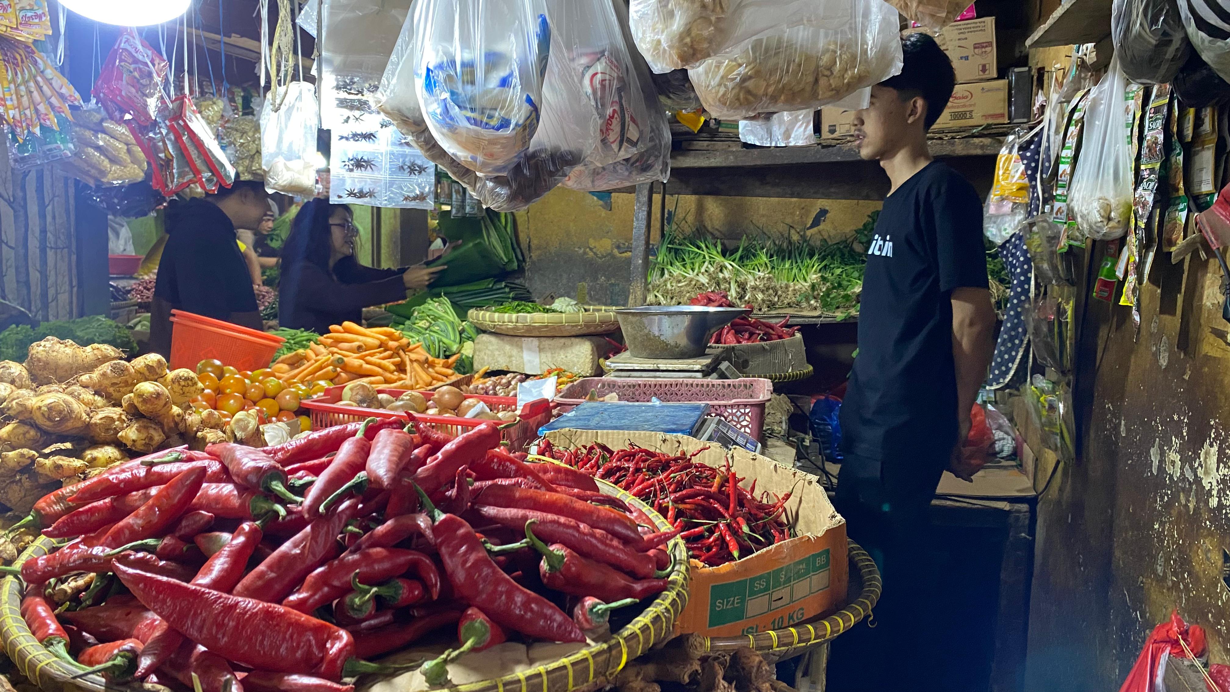 Jelang Lebaran, Harga Cabai di Pasar Muka Cianjur Melonjak