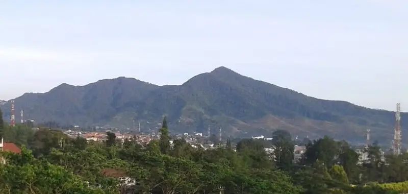 Pendakian Gunung Gede Pangrango Ditutup Sementara Saat Iduladha