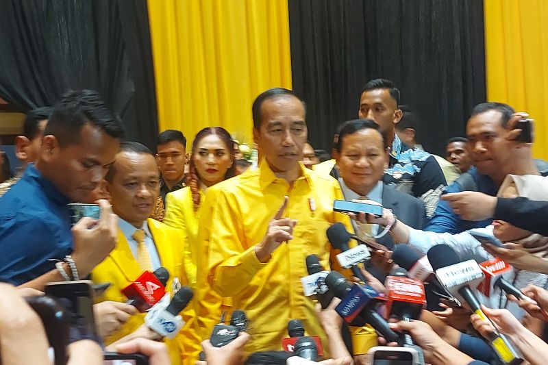 Jokowi Tanggapi Spekulasi Kemungkinan jadi Dewan Pembina Golkar