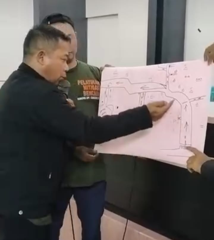 Antisipasi Erupsi Gunung Api, BPBD Cianjur Latih Warga Sukatani Evakuasi Mandiri