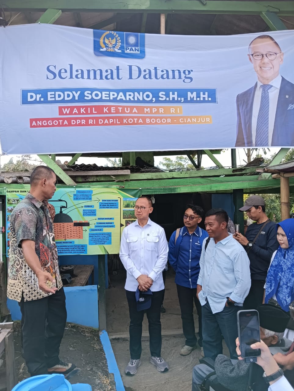 Wakil Ketua MPR RI Eddy Soeparno Kunjungi TPSK BBC Cianjur, Apresiasi Inovasi Pengelolaan Sampah