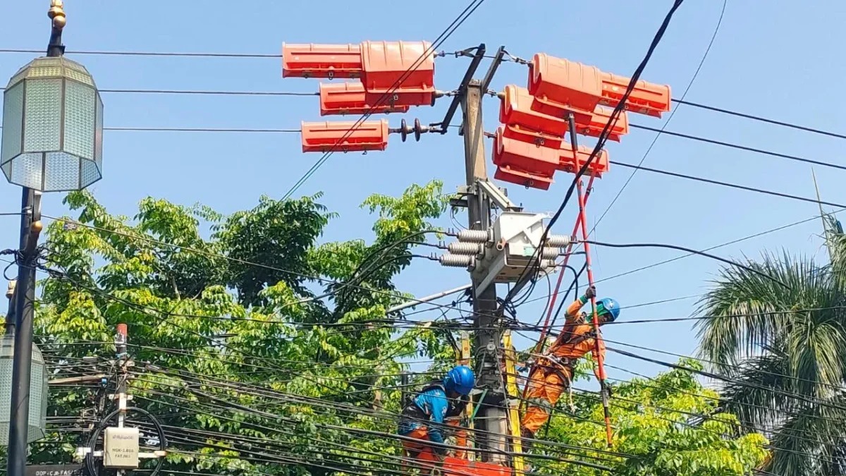 PLN UP3 Cianjur Imbau Masyarakat Jaga Jarak Aman dari Jaringan Listrik