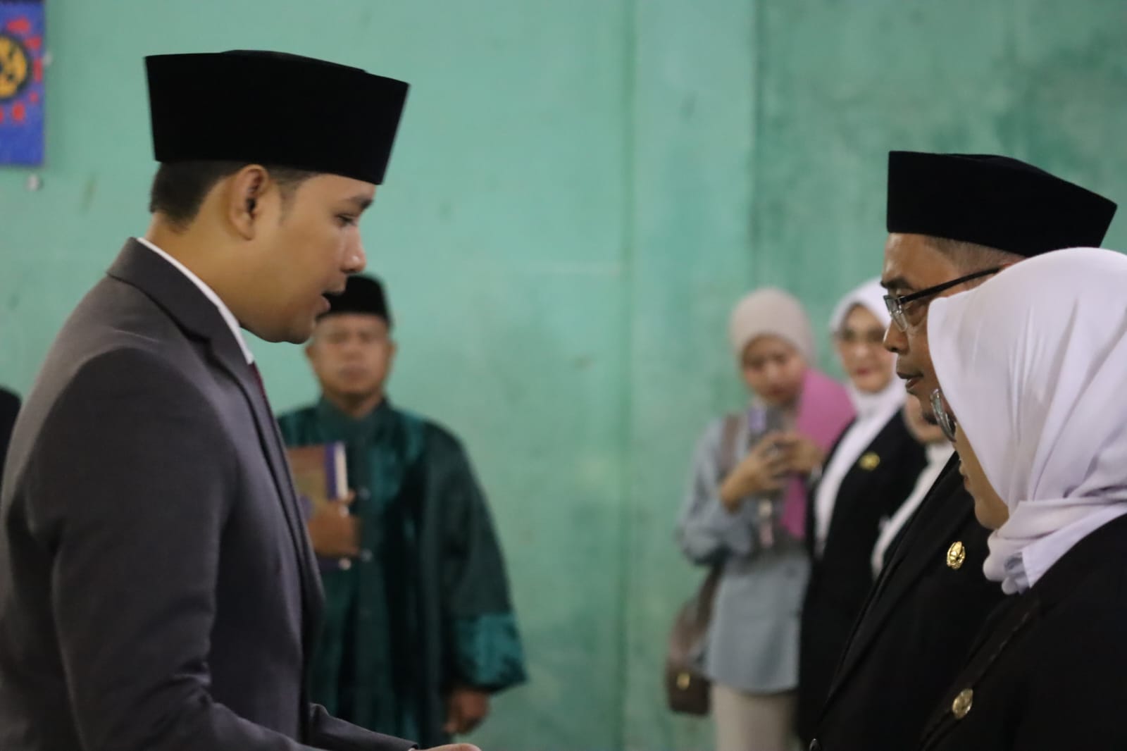 Bupati Cianjur Lantik 241 Kepala Sekolah dan 3 Pejabat Struktural di SMPN 1 Cipanas