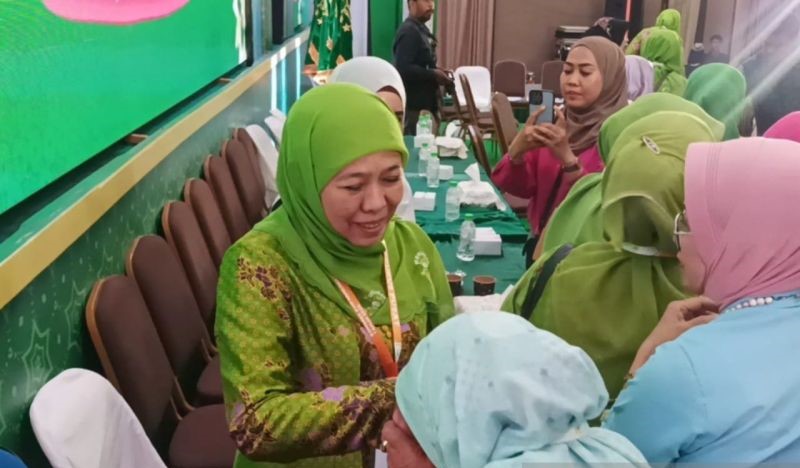 Khofifah Lanjutkan Pimpin Muslimat NU Periode 2025 - 2030