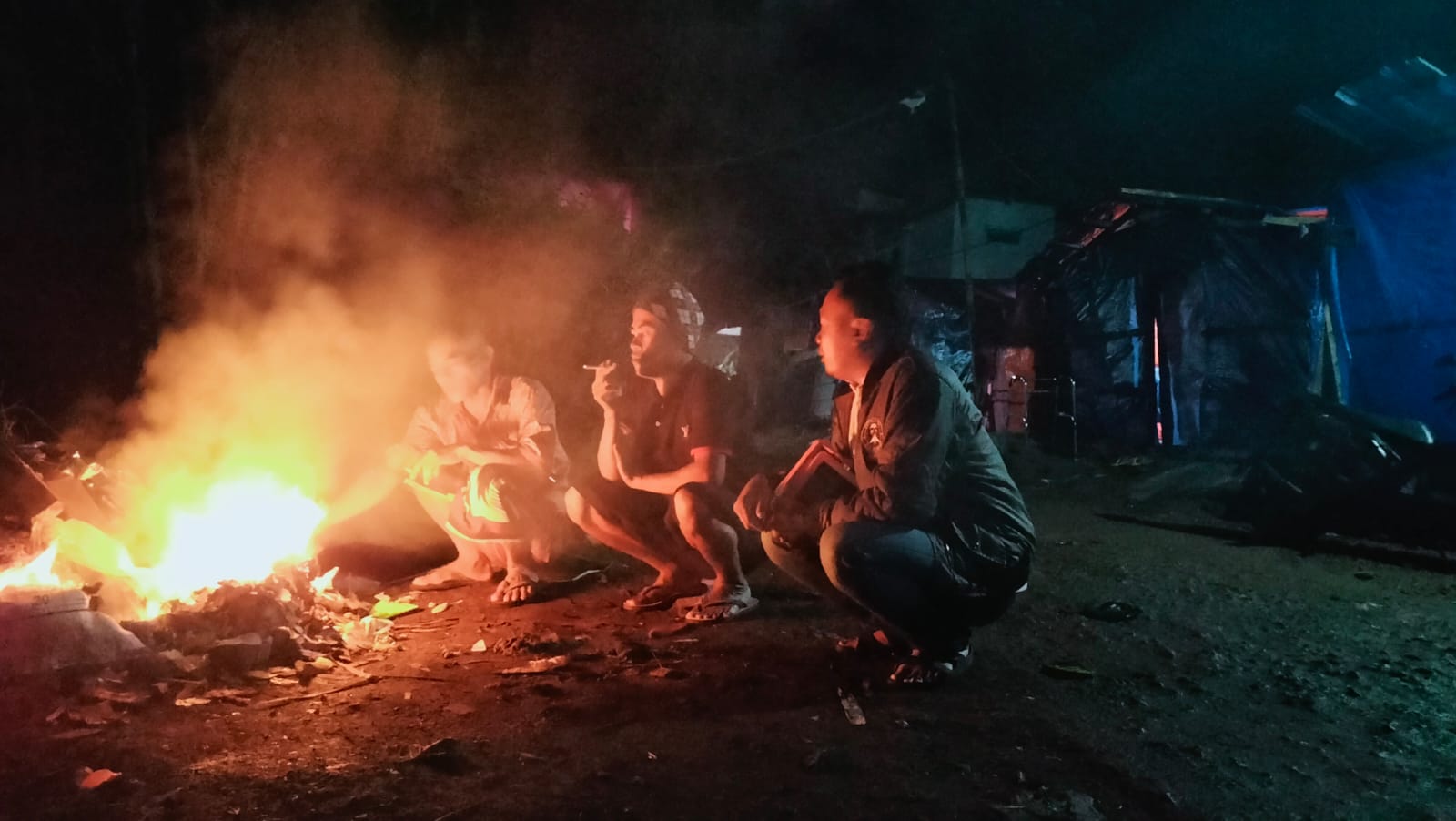 Sepenggal Cerita Malam Tahun Baru dari Lokasi Pengungsian Korban Gempa di Cianjur