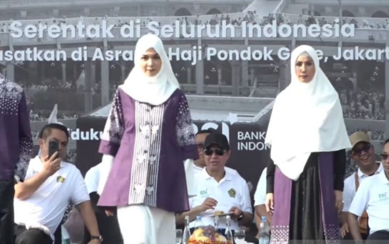 Kemenag Kenalkan Batik yang Akan Digunakan Jamaah Calon Haji