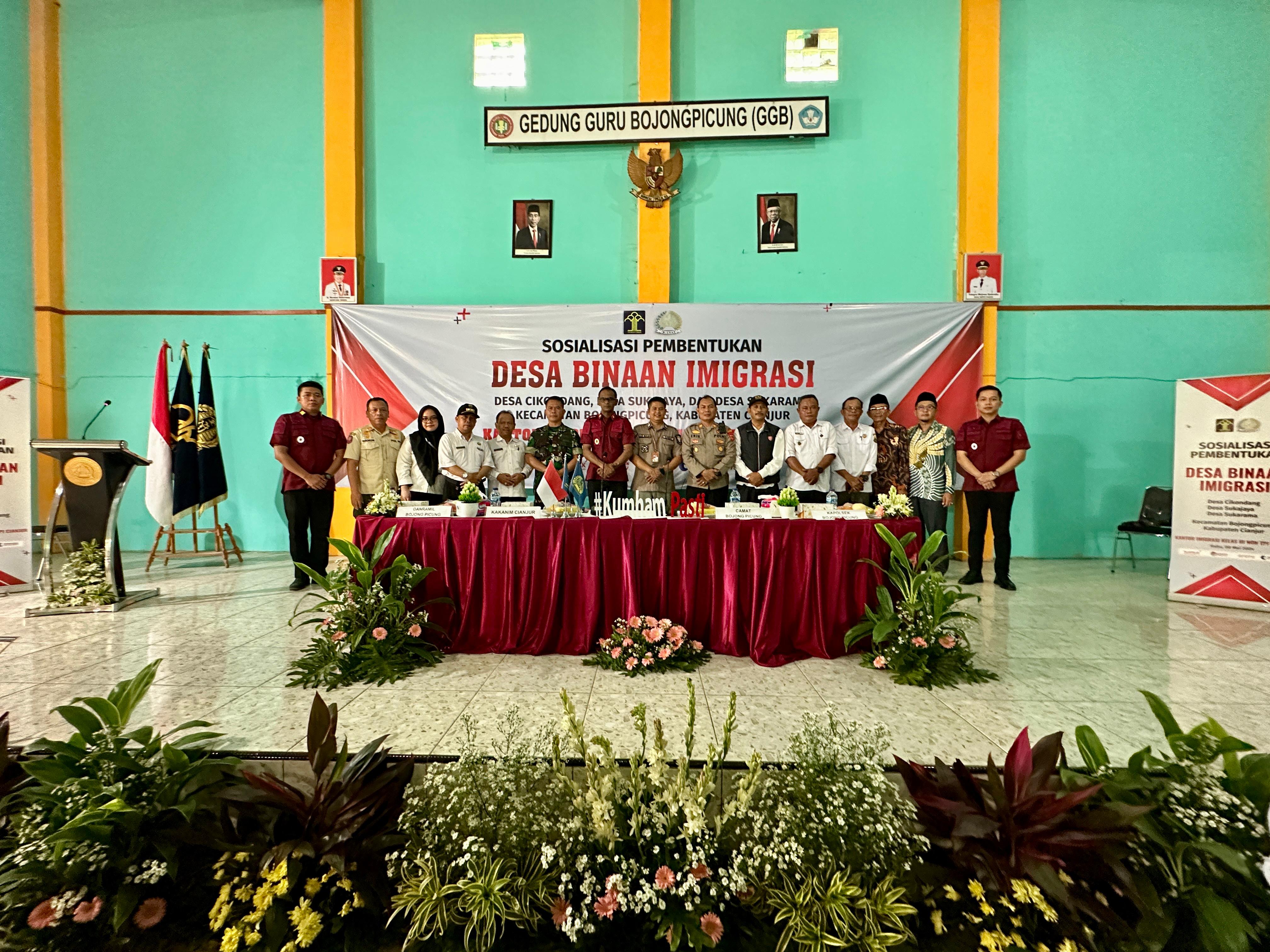 Lindungi CPMI, Imigrasi Cianjur Sosialisasi Pembentukan Desa Binaan Imigrasi