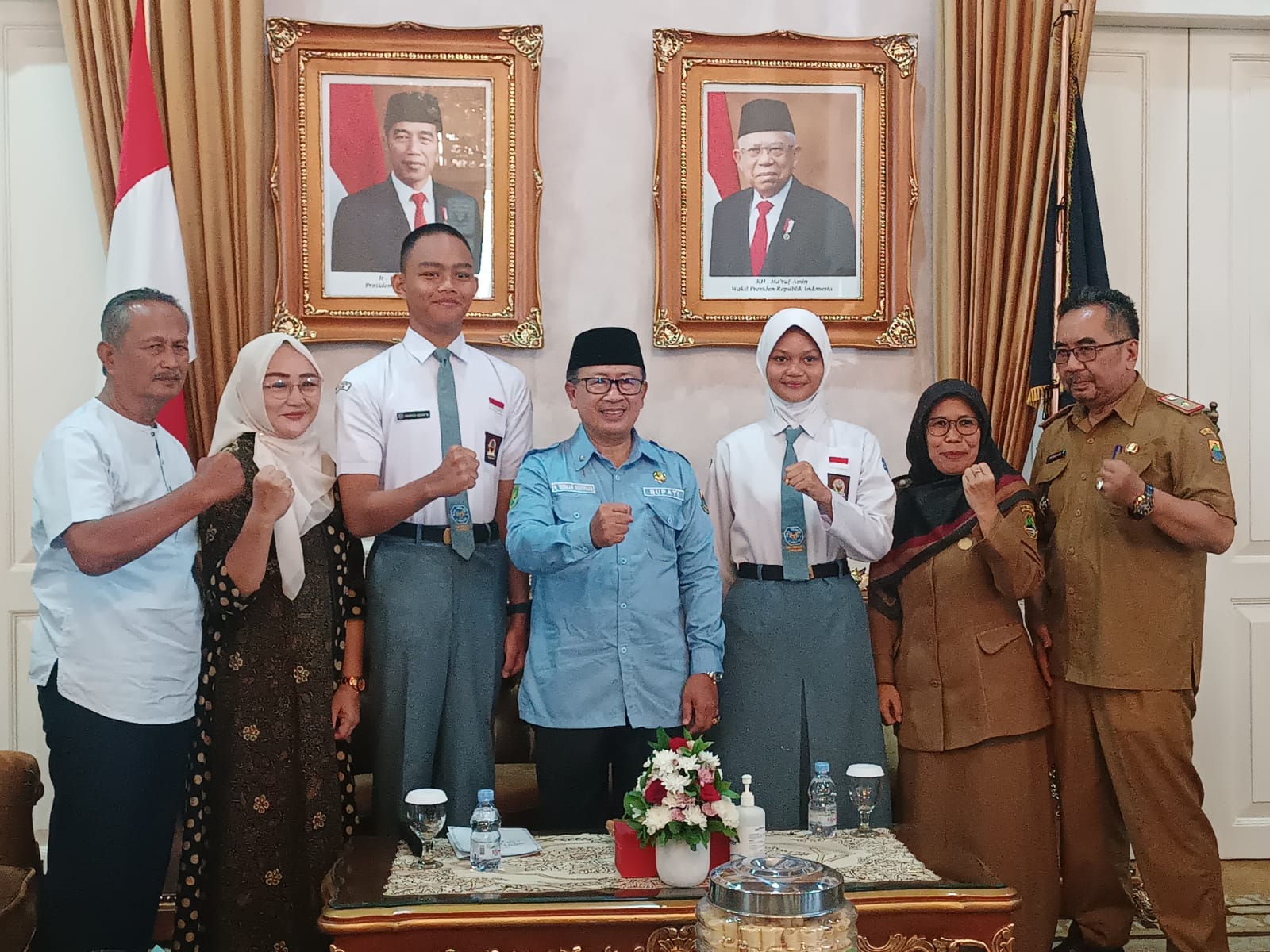 Bupati Cianjur Lepas Dua Calon Paskibraka Provinsi Jawa Barat