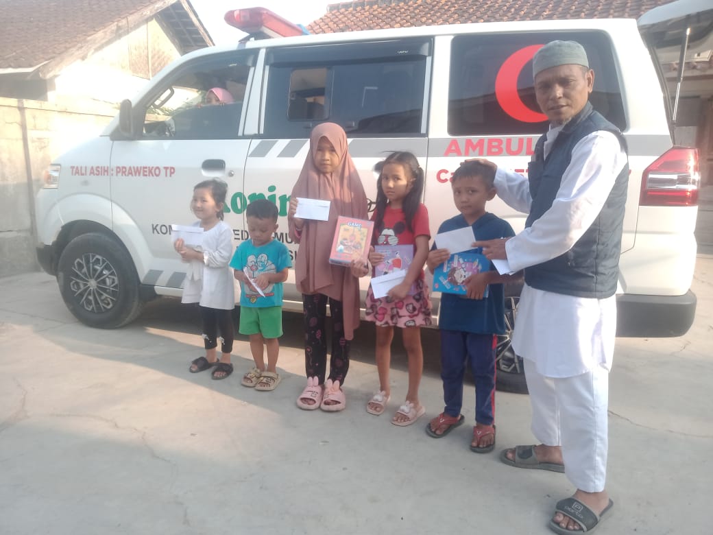 Terinspirasi Surat Al-Ma'un, Islamic Center Kopimu Cianjur Santuni Anak Yatim