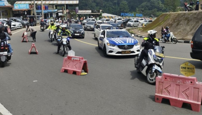 Polisi Terapkan Satu Arah dari Puncak ke Jakarta pada H+3 Siang