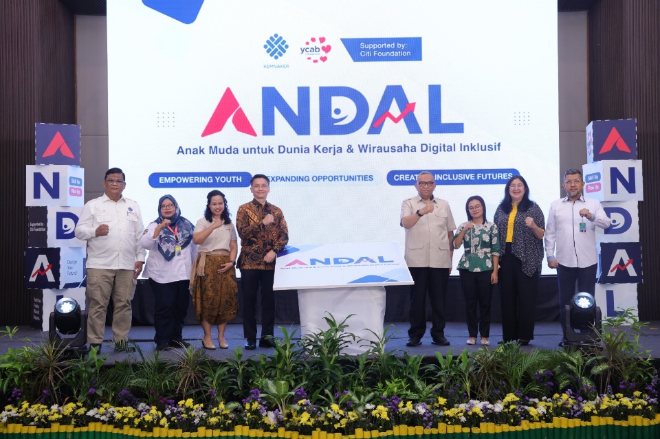 Wamenaker Tekankan Pentingnya Kesiapan Kerja Inklusif bagi Anak Muda