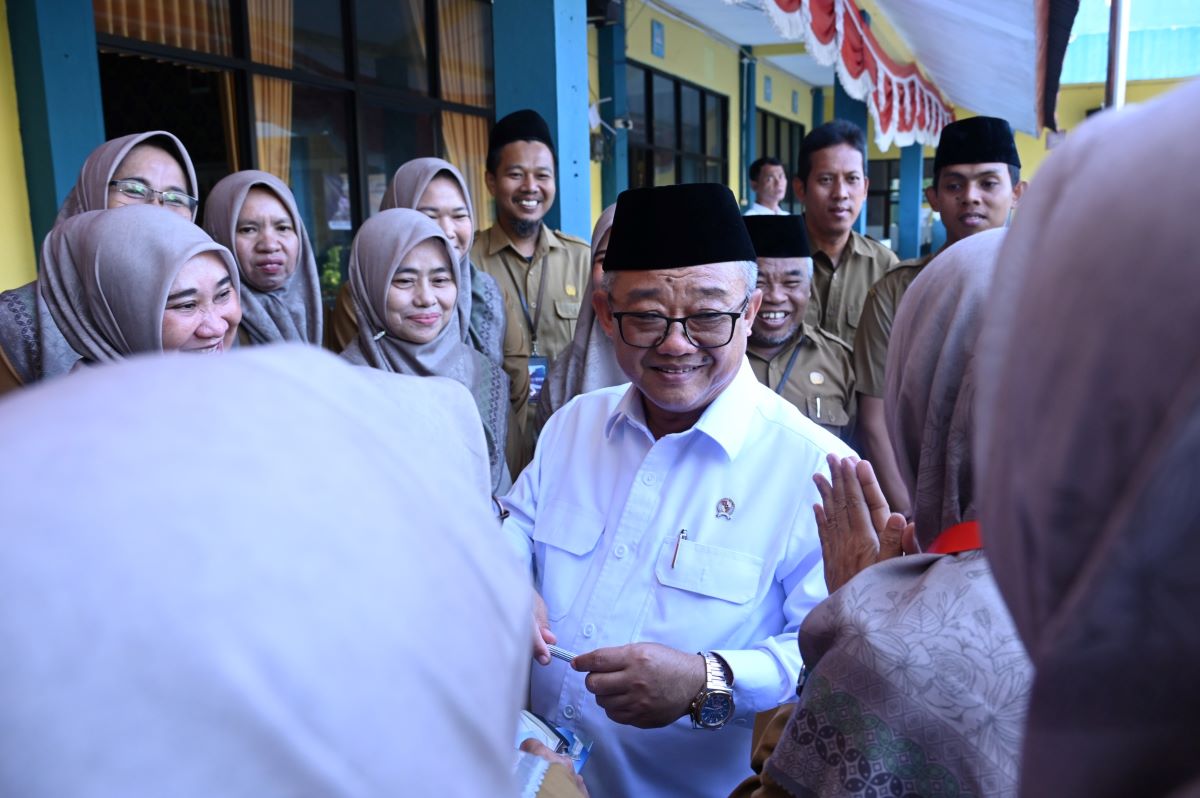 TPG Cair Bulanan, Guru Lebih Sejahtera dan Membantu Murid