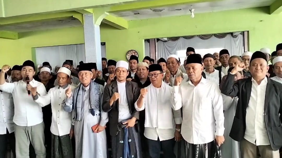 Kiai Kampung Se-Kecamatan Karangtengah Cianjur Deklarasi Dukung BHSI 