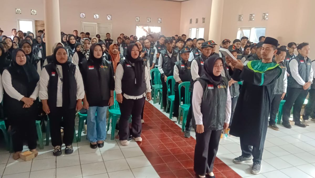 132 PTPS Kecamatan Mande Cianjur Dilantik, Ketua Panwas: Jaga Netralitas dan Integritas