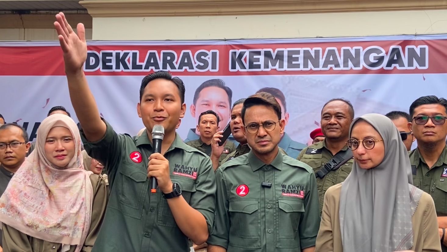 KPU Tetapkan Paslon 02 Wahyu-Ramzi Unggul di Pilkada Cianjur 2024