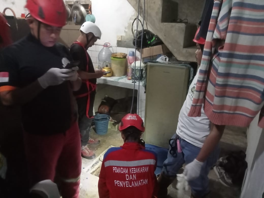 Seorang Pria di Cipanas Cianjur Ditemukan Tewas Gantung Diri di Sumur Sedalam 10 Meter