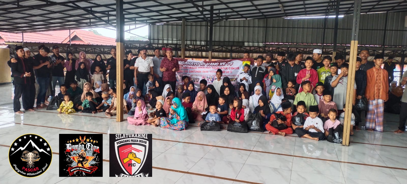 Paguyuban Silaturahmi Pedagang Pasar Induk Cianjur Santuni Ratusan Anak Yatim