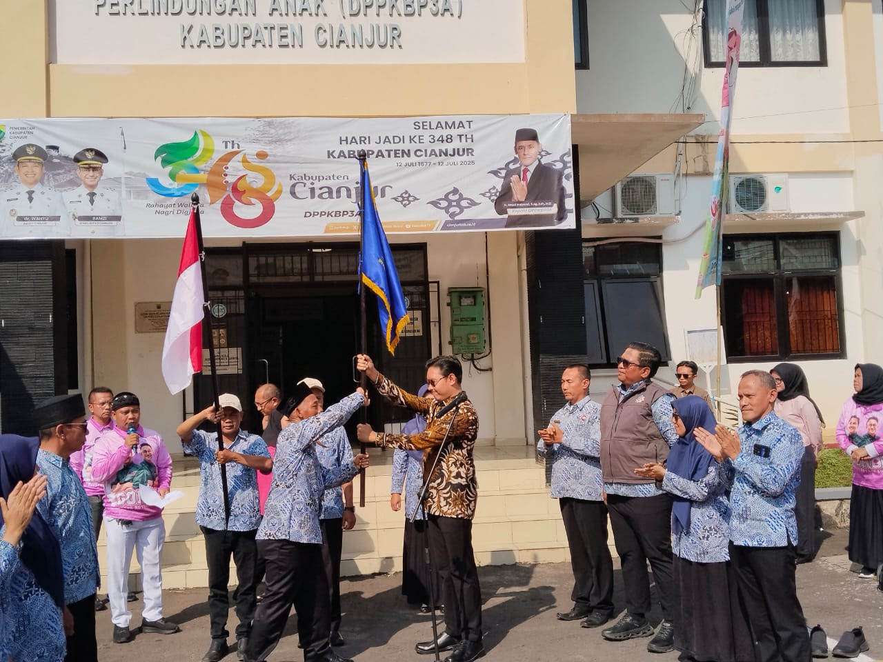 Kukuhkan Pengurus Ikatan Penyuluh Keluarga Berencana, Bupati Cianjur Tegaskan Ini
