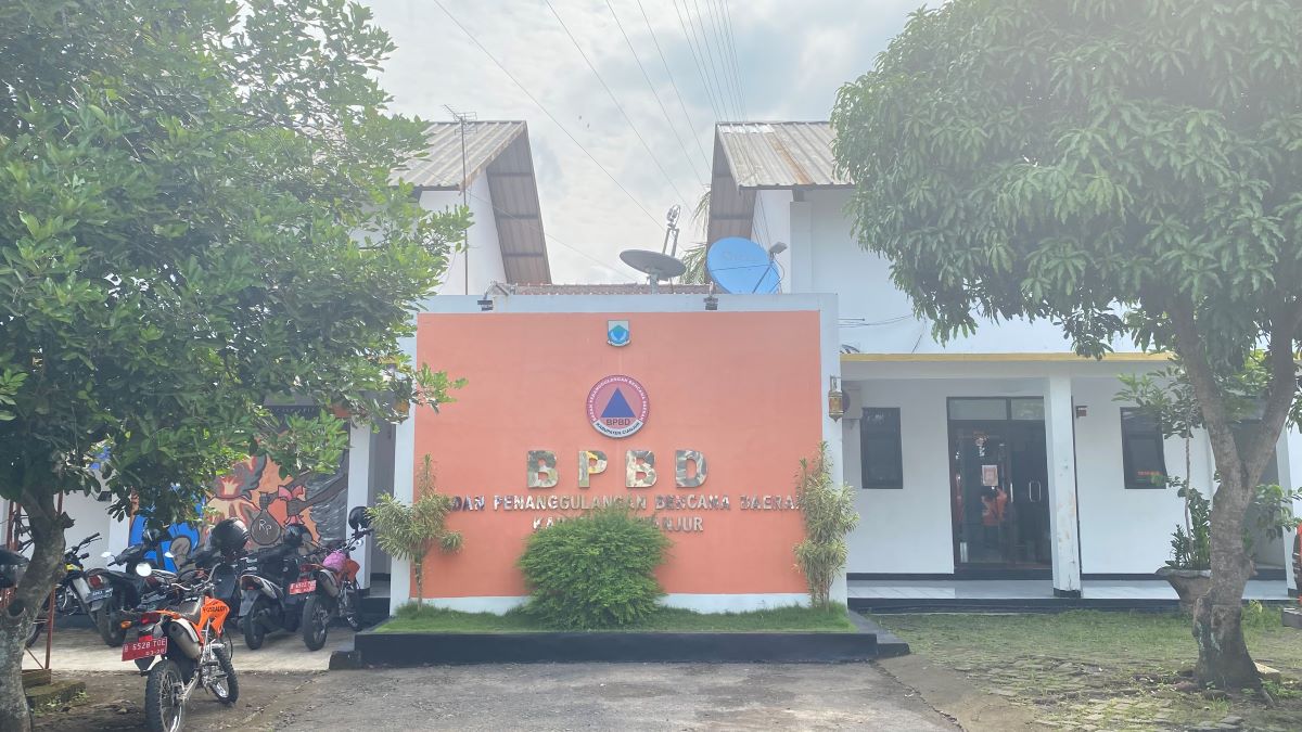 BPBD Cianjur Jalin Koordinasi dengan Dinas Tangani Pohon Tumbang