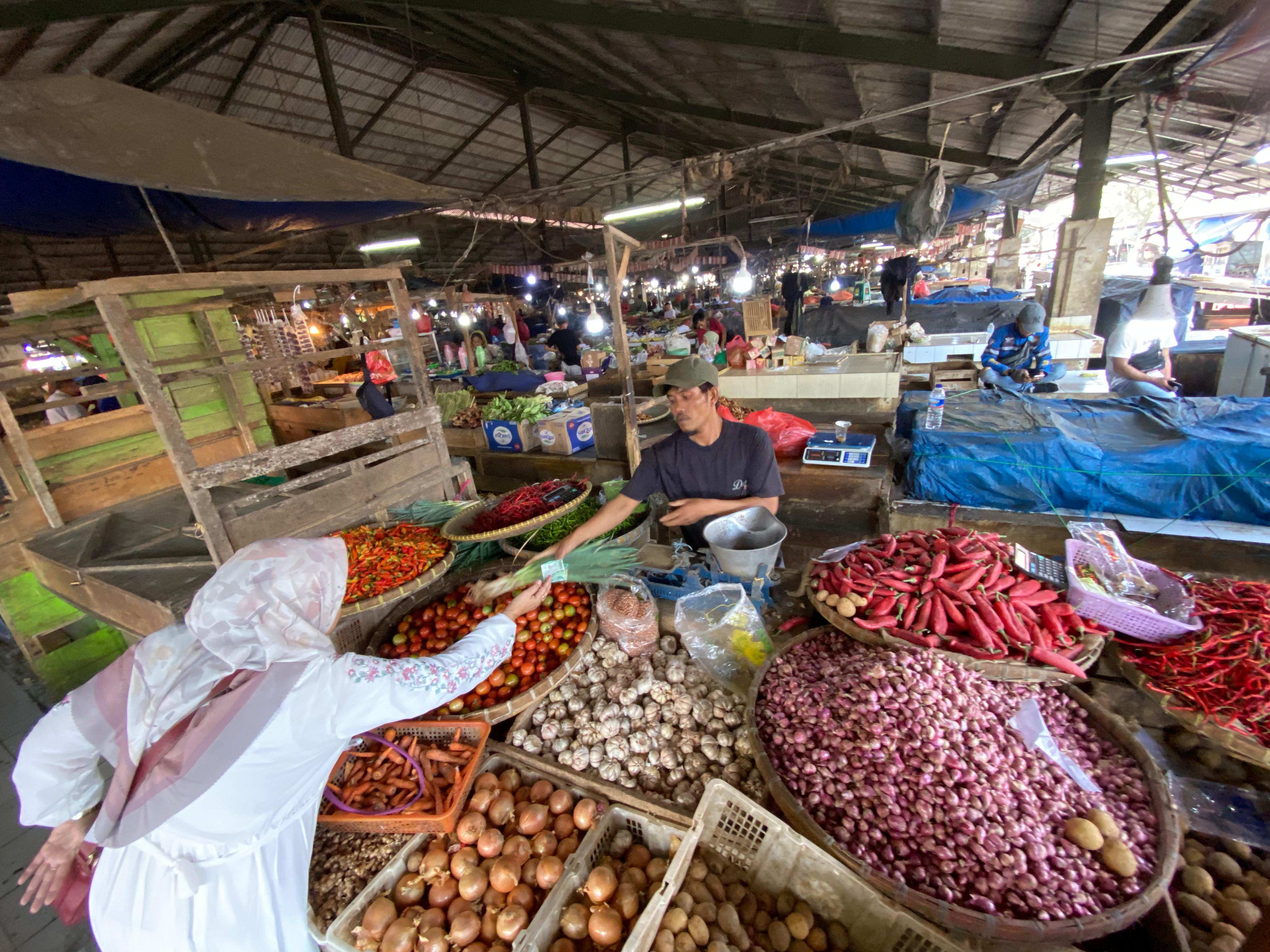 Harga Cabai di Pasar Induk Cianjur Tembus Rp60 Ribu Per Kilogram