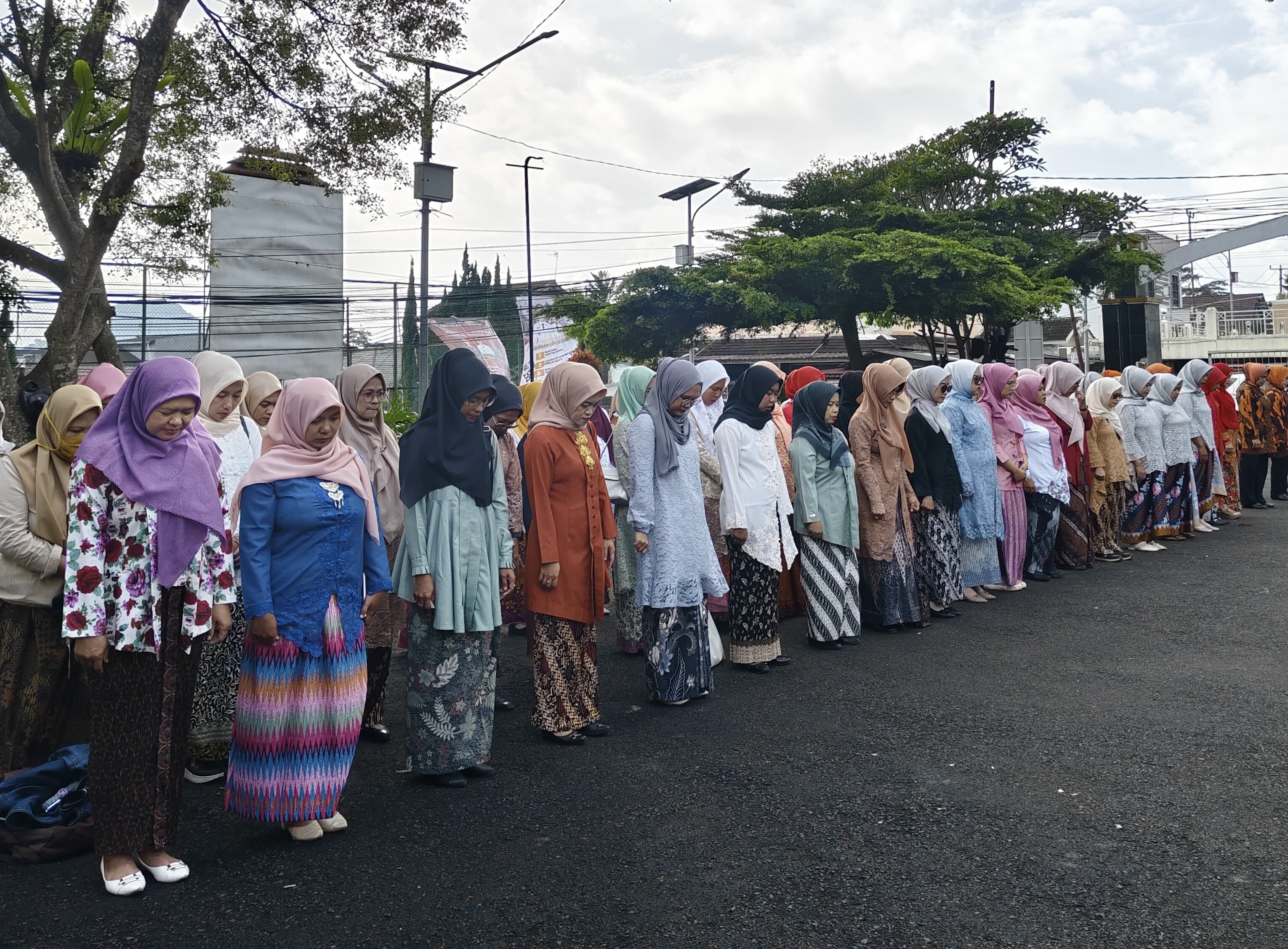Peringati Hari Ibu, Ketua TP PKK Pacet: Momentum Memperkokoh Peran Perempuan