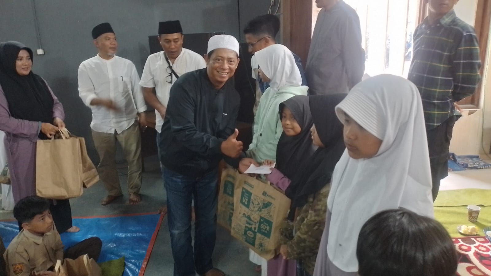 PWI Cianjur Santuni Ratusan Anak Yatim