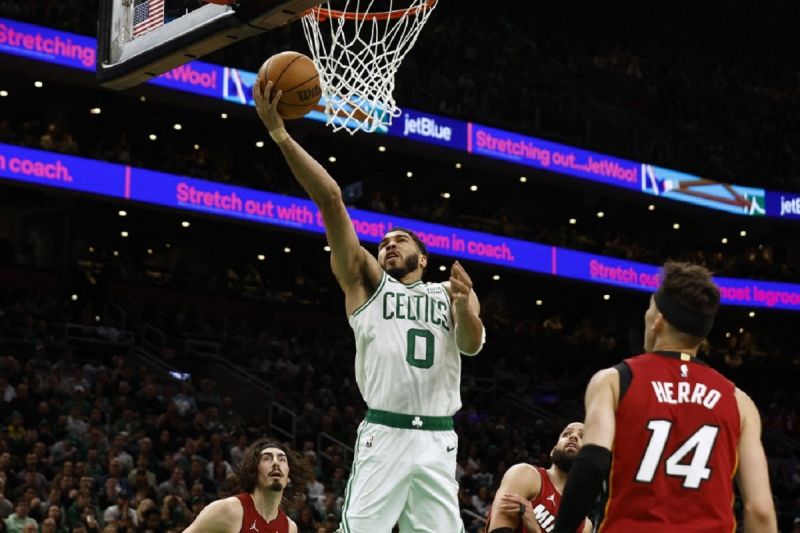 Celtics Mendominasi Heat Dalam Laga Pertama Playoff NBA Wilayah Timur