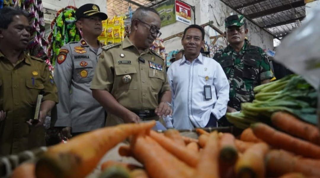 Bupati Cianjur Pastikan Harga Bahan Pokok Stabil Jelang Nataru