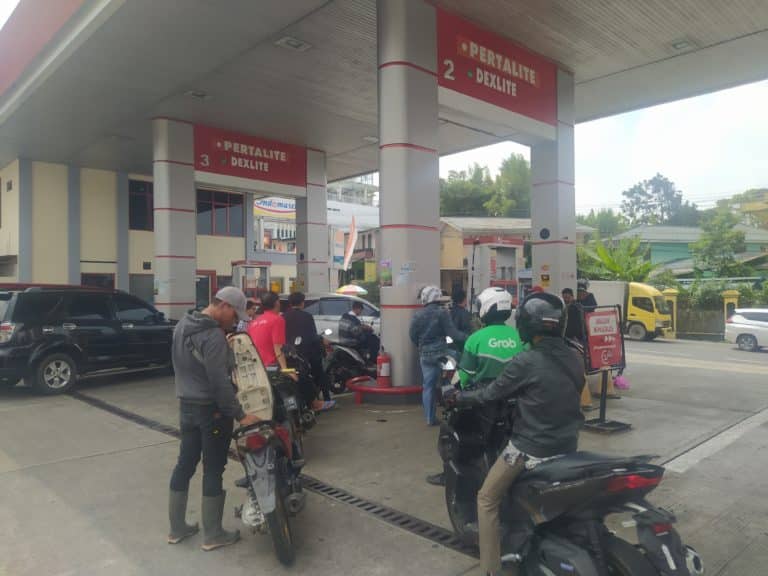 Penyesuaian, Harga Pertamax di Cianjur Naik jadi Rp13.700 per Liter