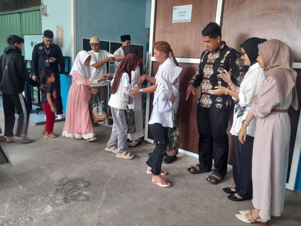 SPPG Cibadak 2 Cianjur Santuni Anak Yatim dan Dhuafa, Perkuat Komitmen Sosial di Bulan Ramadan