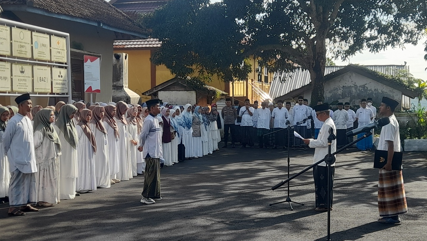 Camat Cipanas: Pemkab Cianjur Dorong Santri Melek Teknologi dan Adaptif Terhadap Perubahan