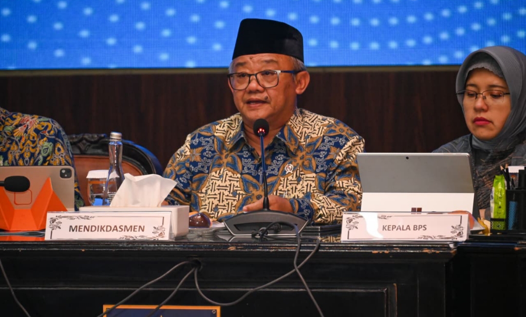 Mendikdasmen Pastikan 100 Persen Sekolah Terdampak Bencana di Sumatra Kembali Terlaksana