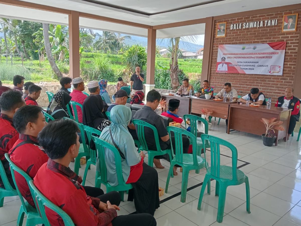 Pemdes  Sukamanah Cianjur Fokus Penuntasan Pembangunan Jalan Sepanjang 2,6 Kilometer