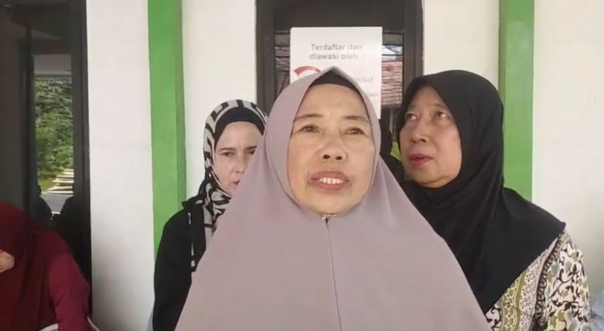 Puluhan Nasabah Datangi Kantor LKM Akhlakul Karimah Cibinong Cianjur