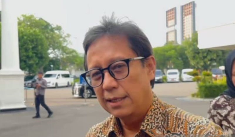 Prabowo Panggil Menkes ke Istana Bahas Kasus COVID-19 di Indonesia