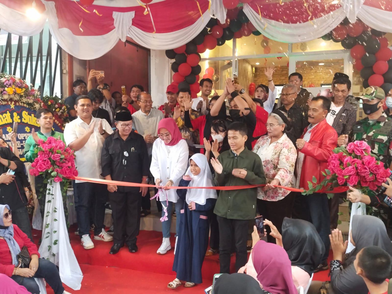 Resmikan Nasi Kulit Gokskin Cianjur, Ini Harapan Bupati Herman Suherman 