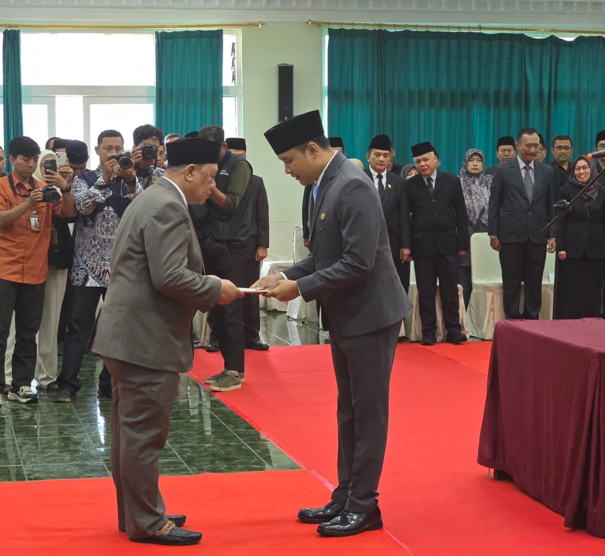  Sah, Ahmad Rifa’i Azhari Jabat Sekda Cianjur