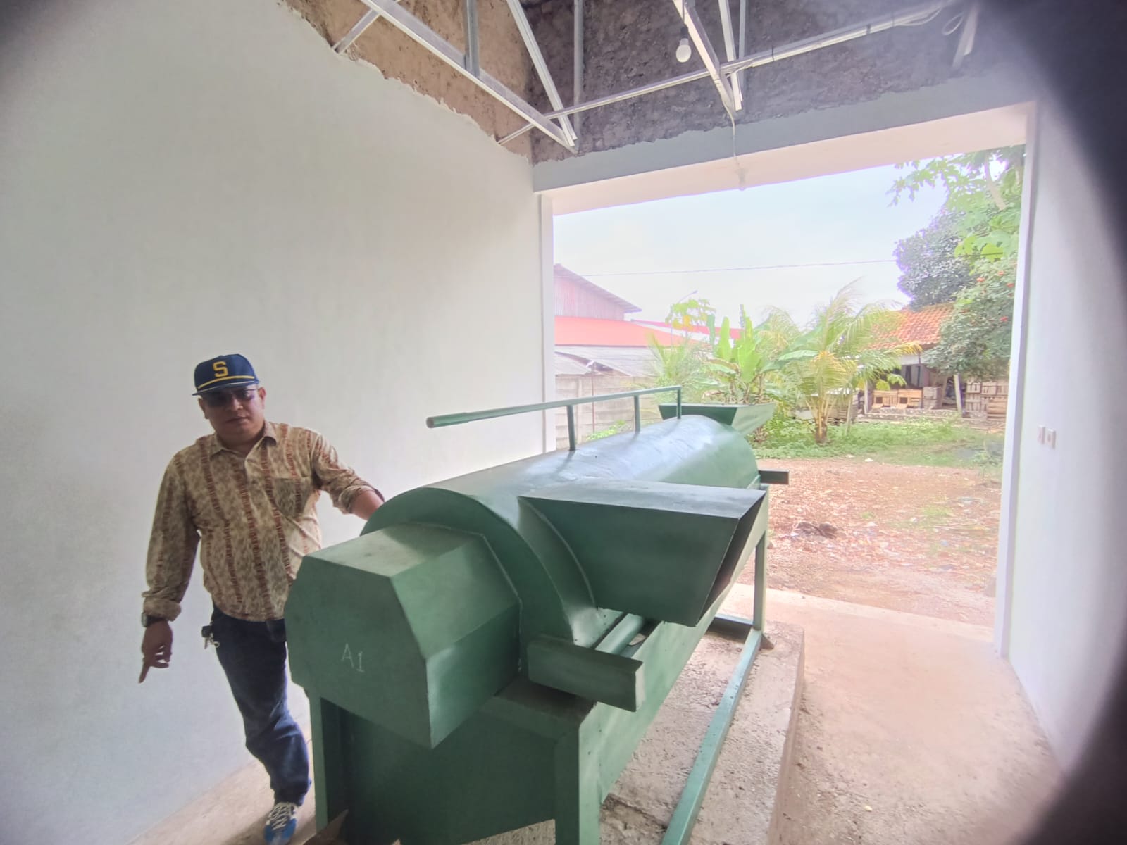 Pasar Ciranjang Cianjur Miliki Mesin Pencacah Sampah Organik Berkapasitas 1,5 Ton