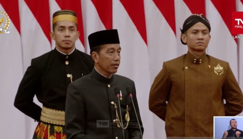 Presiden dan Wapres Minta Maaf untuk Harapan yang Belum Bisa Terwujud