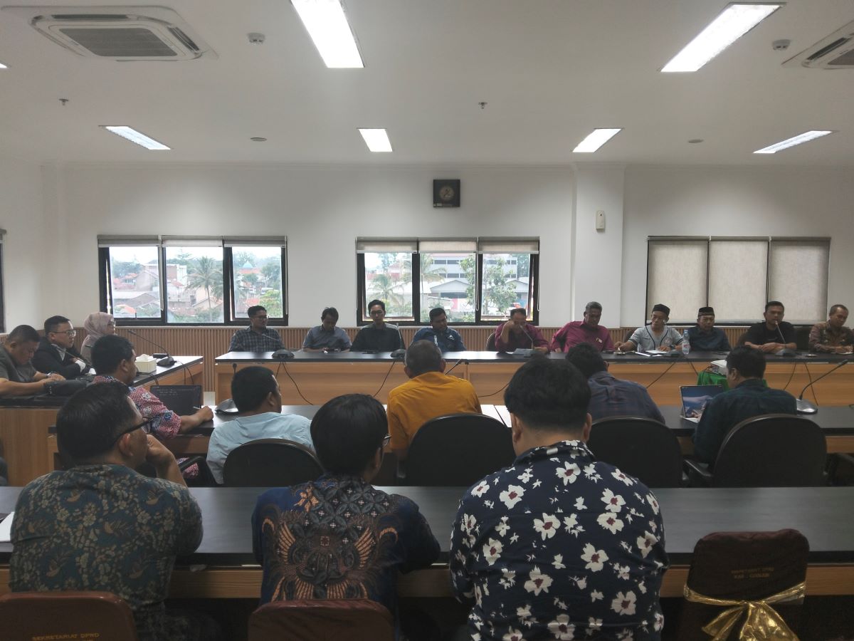 Aliansi ADIL Cianjur Minta Penertiban Jaring Keramba di Waduk Cirata Dilakukan Transparan