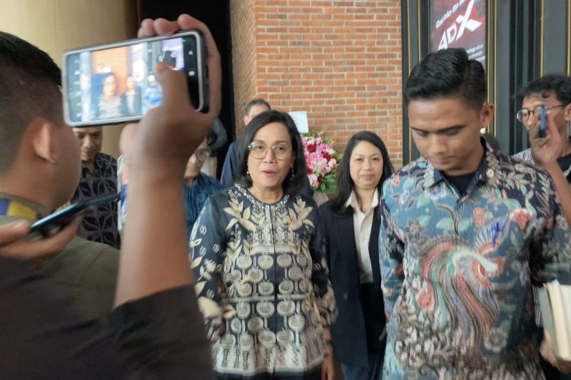 Sri Mulyani Beri Sinyal Gaji ke-13 dan 14 ASN Tetap Cair