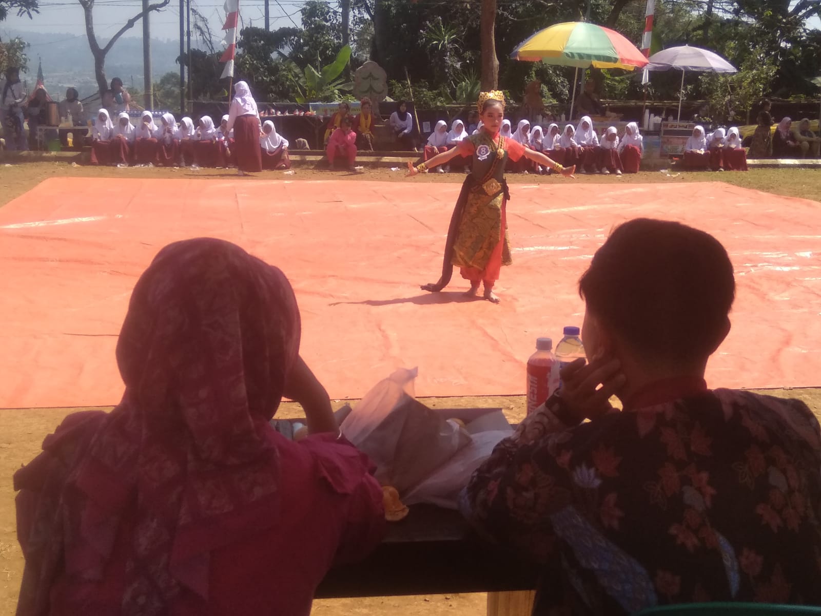 Lestarikan Seni Sunda , Kecamatan Sukaresmi Gelar Lomba Tari Jaipong