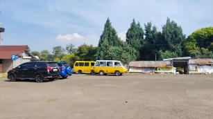 Ribuan Angkot di Kawasan Cipanas Puncak Diliburkan Empat Hari, Sopir Terima Insentif