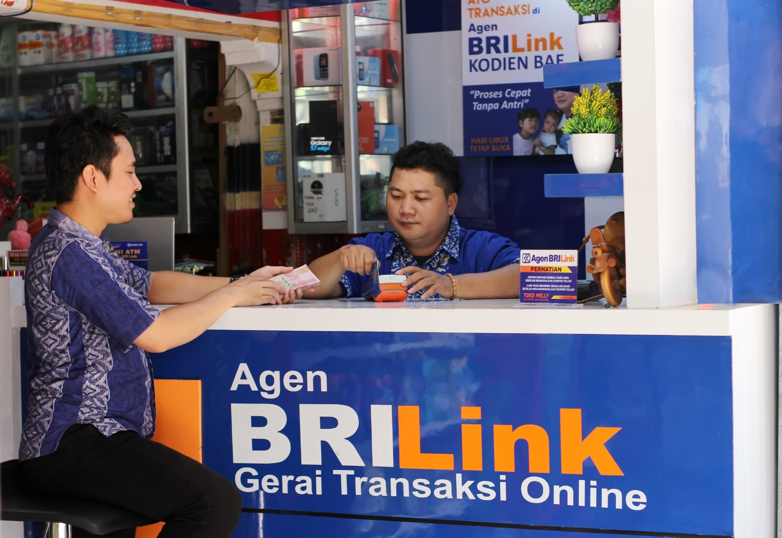 Di BRI Microfinance Outlook 2024, Menkeu Sri Mulyani Apresiasi Keberadaan AgenBRILink